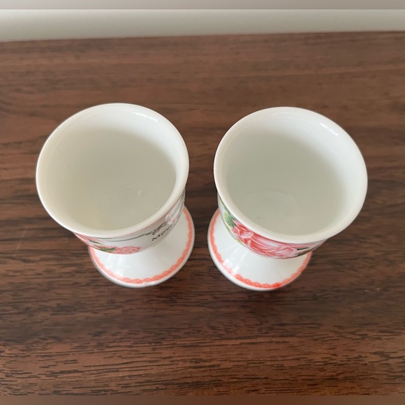 MEVIS LINE Floral Rose Soft Boiled Egg Cups Porcelain Set Of 2 cottage Shabby - Picture 9 of 13